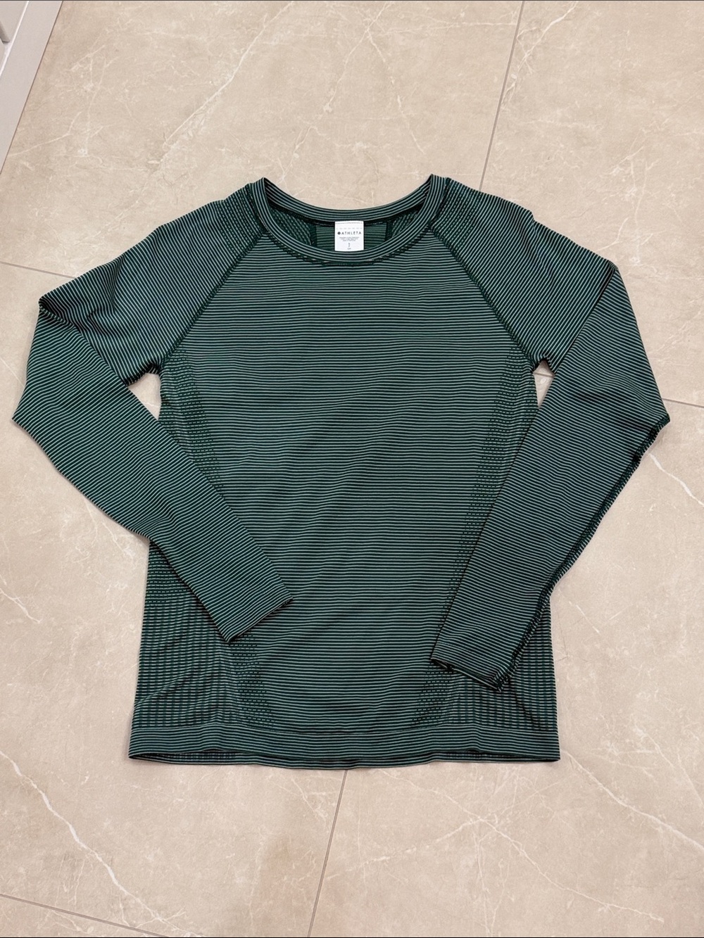 ATHLETA MOMENTUM SEAMLESS LONG SLEEVE TOP, sz S